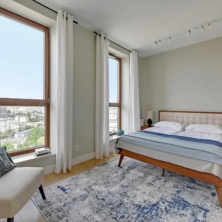 Sea Towers Apartment